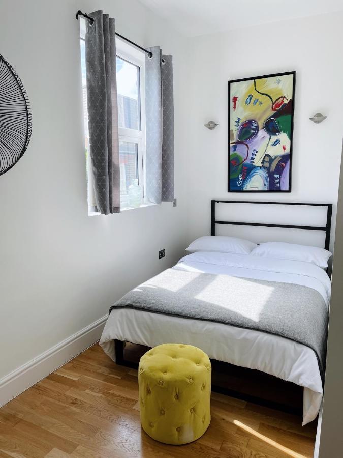 Luxuriously Flat In Streatham Londres