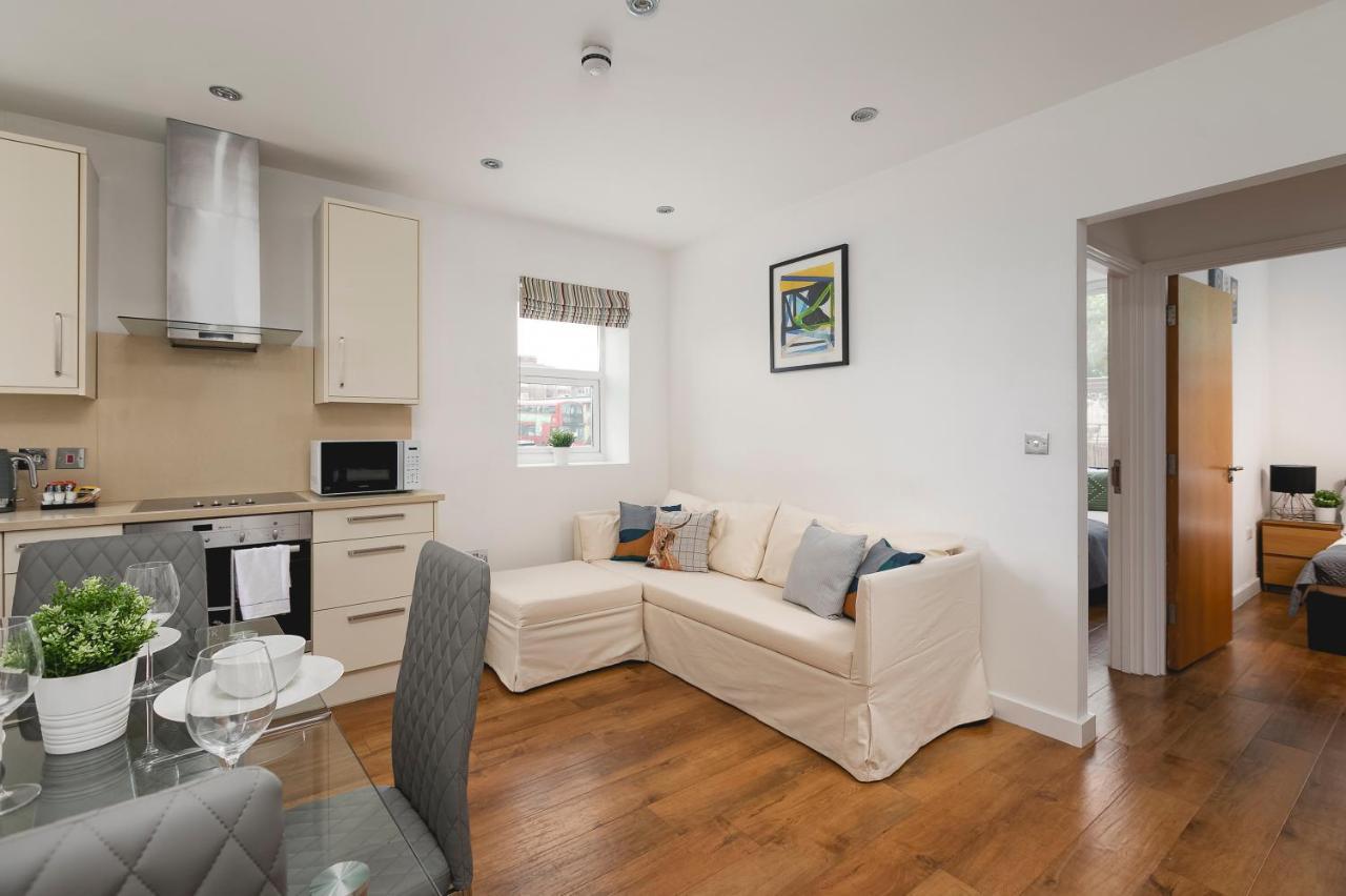 Skyvillion - Lovely 2-bed Apartment