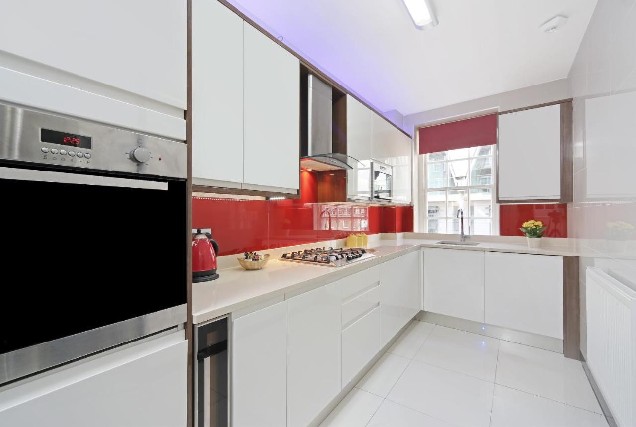 Bryanston * Londen