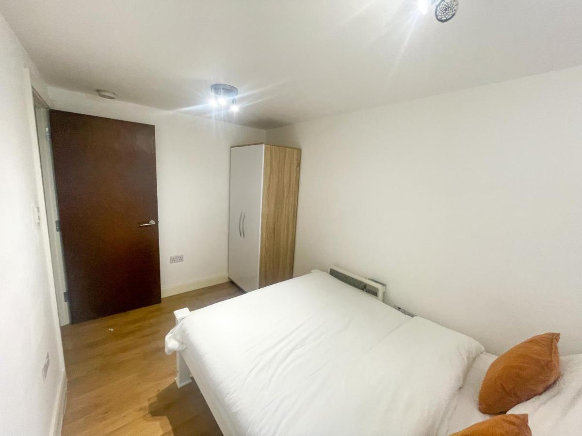 Apartamento 96 Uxbridge Road *