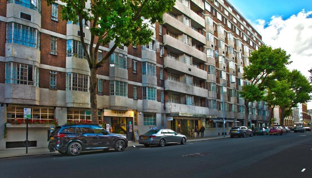 Super Located In South Ken At Chelsea Cloister Apartamento