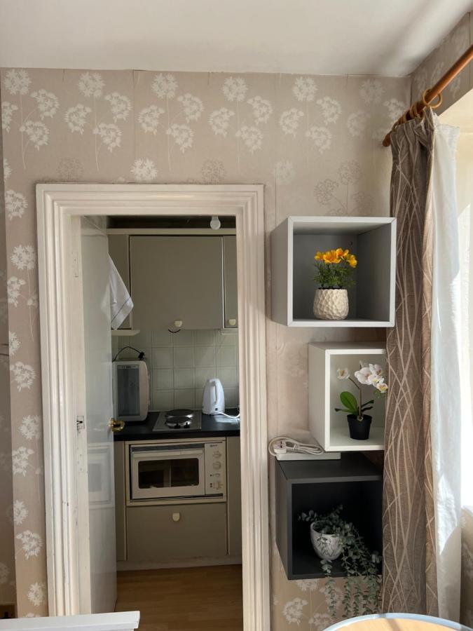 Super Located In South Ken At Chelsea Cloister * Londres