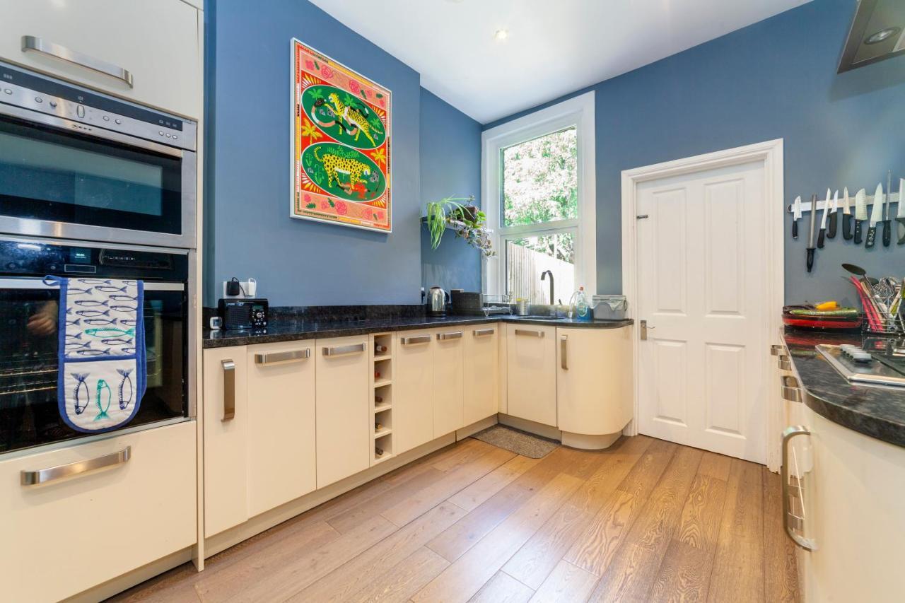 Gorgeous 4 Bdr House With Garden, Crystal Palace Appartement