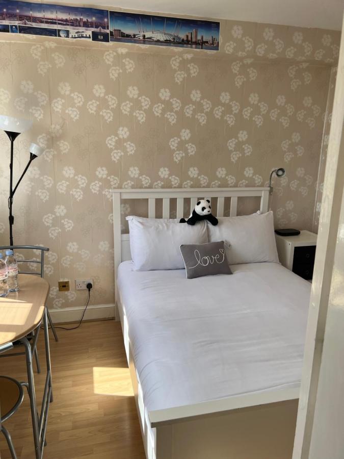 Super Located In South Ken At Chelsea Cloister Apartamento