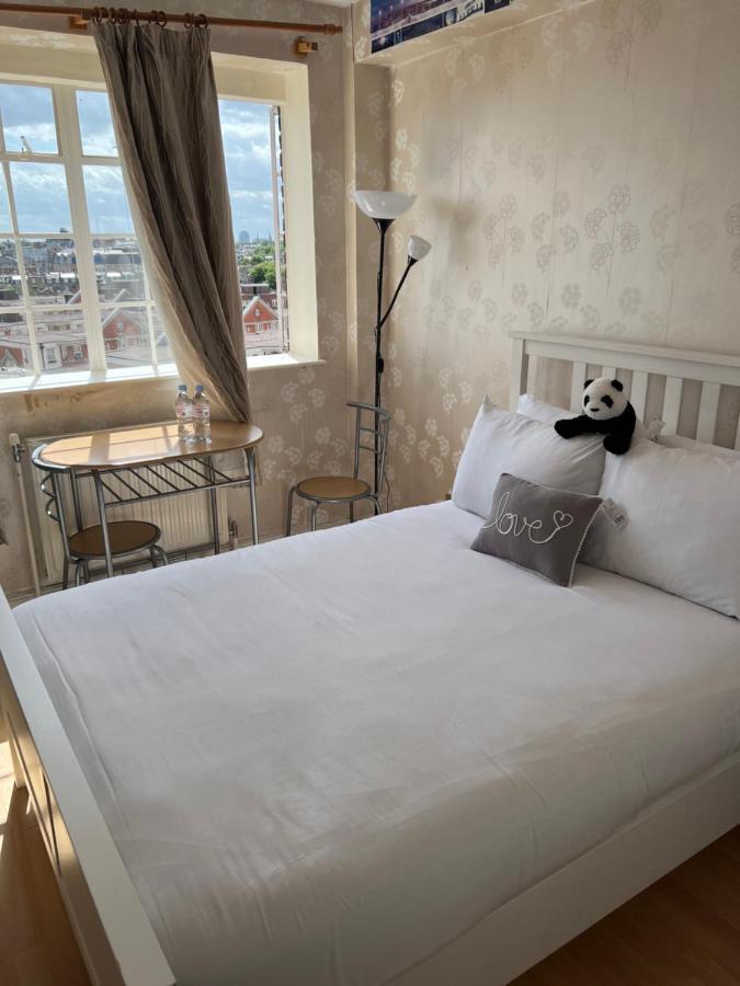 Super Located In South Ken At Chelsea Cloister *
