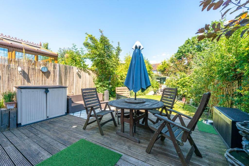 Pass The Keys Beautiful 3 Bedroom Family * Londres