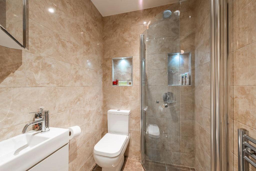 Pass The Keys Beautiful 3 Bedroom Family Hébergement de vacances Londres