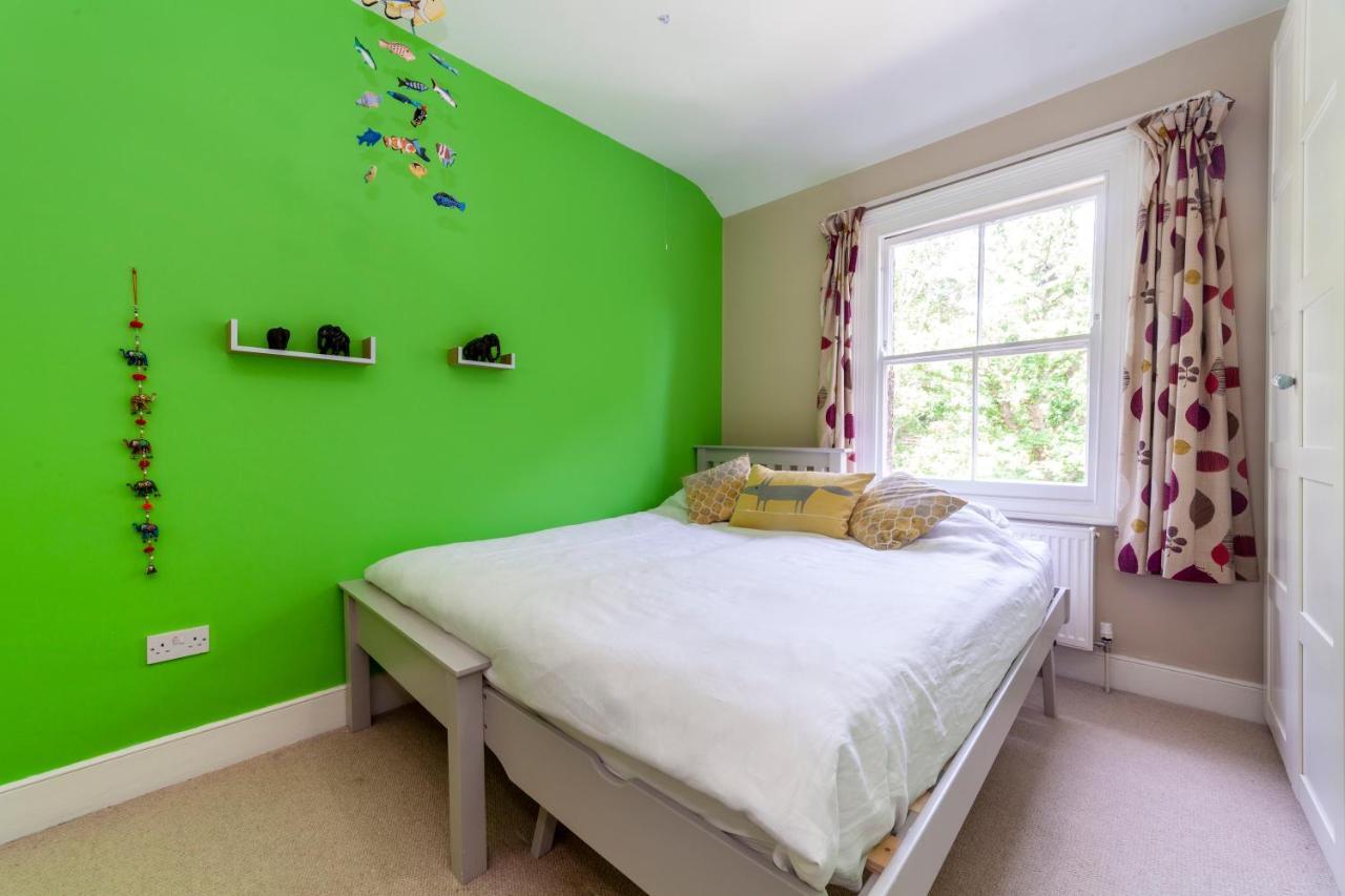 Gorgeous 4 Bdr House With Garden, Crystal Palace Appartement Londres