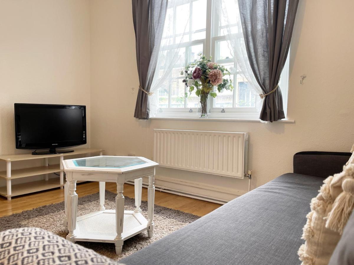 Apartamento Lisa's Place Near Kings Cross - 2 Double Beds, 1 Sofa Bed, Great Location, Ideal For Families