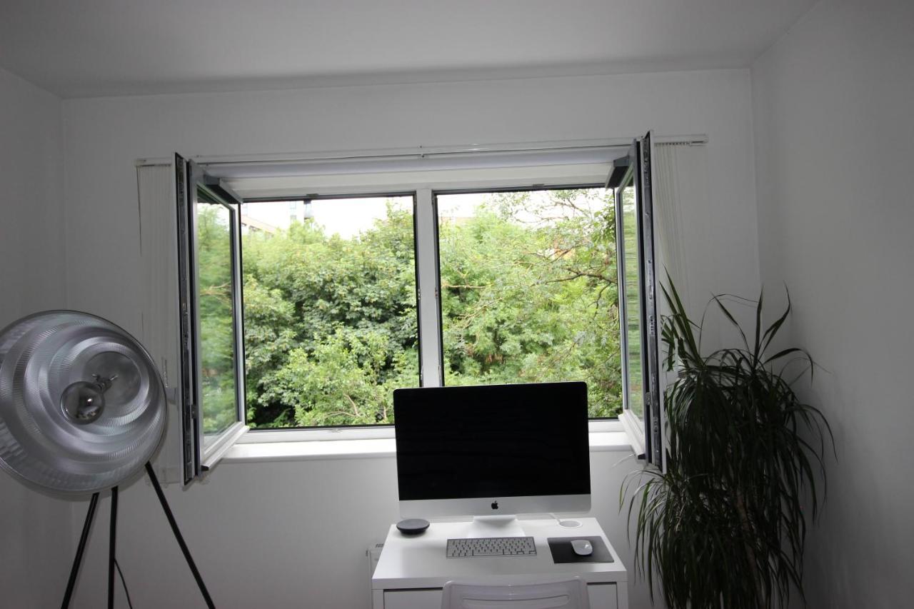 Apartamento Spacious And Airy 1 Bedroom Flat - Great Location *