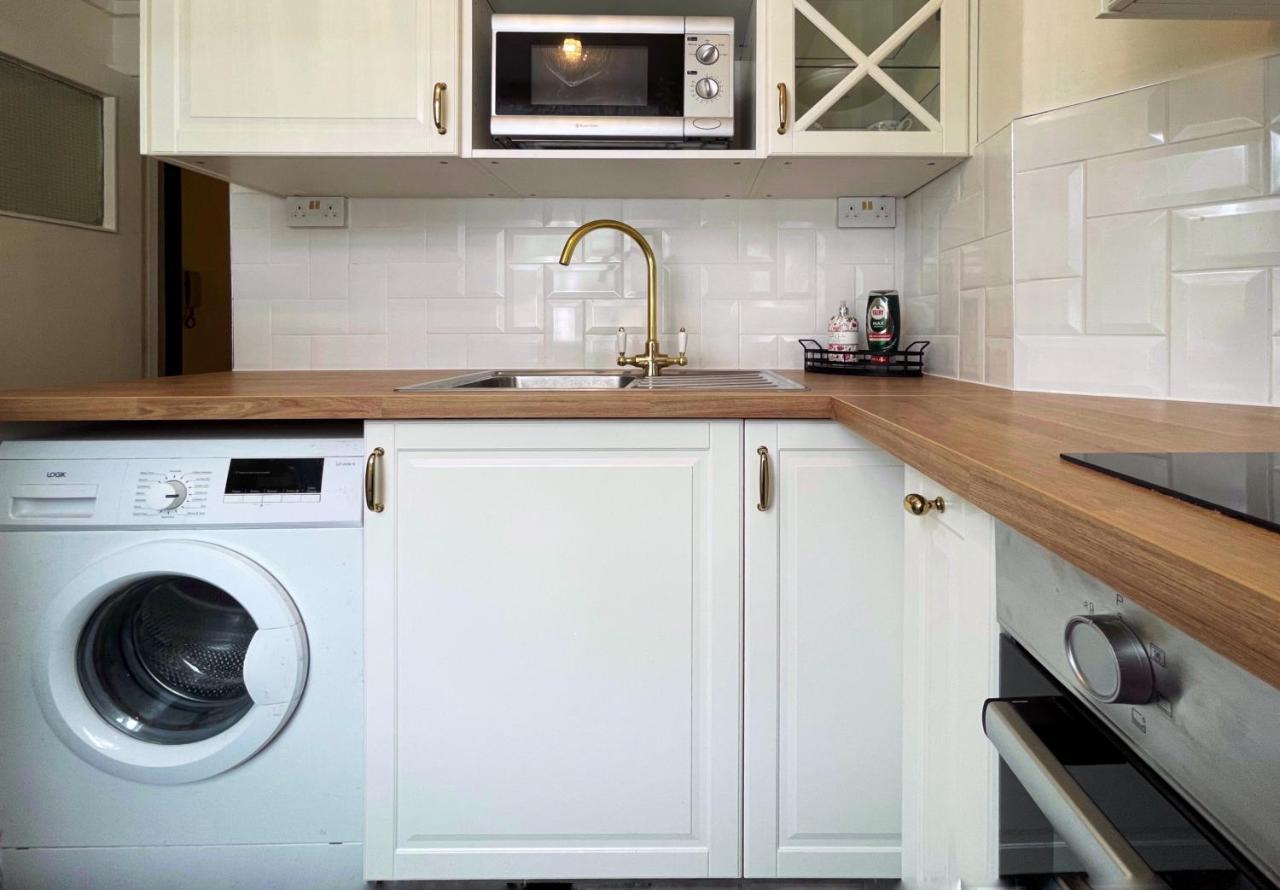 Lisa's Place Near Kings Cross - 2 Double Beds, 1 Sofa Bed, Great Location, Ideal For Families Apartamento