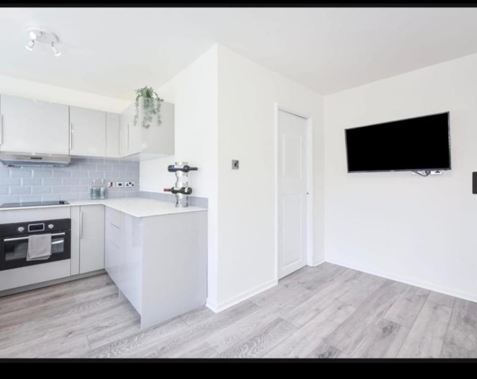 Elegant 1 Bed Flat In Tooting
