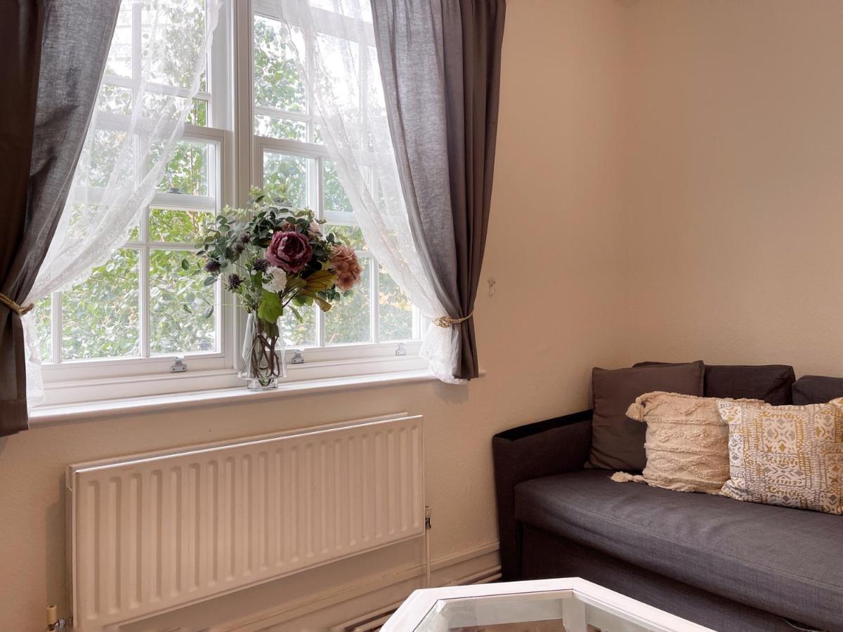 Apartamento Lisa's Place Near Kings Cross - 2 Double Beds, 1 Sofa Bed, Great Location, Ideal For Families *
