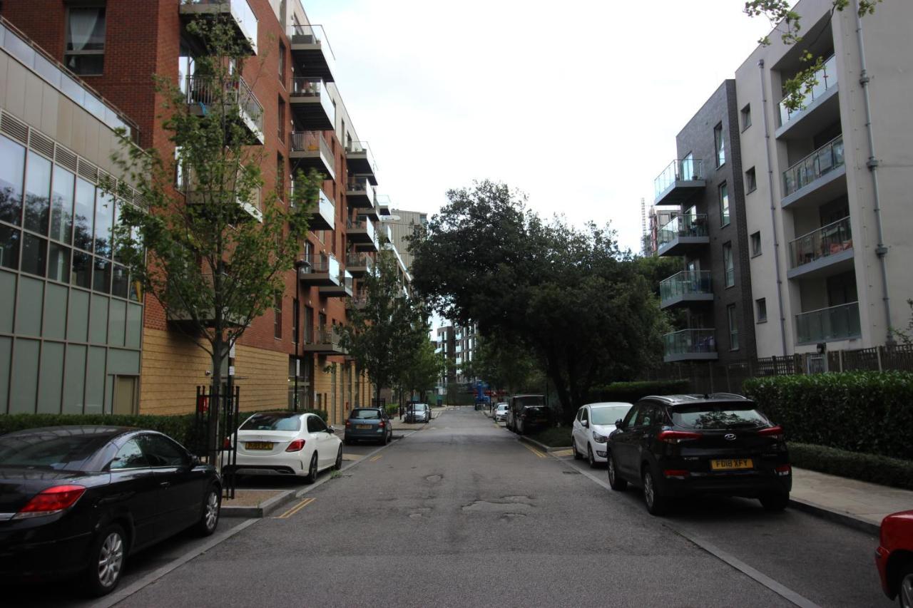 Spacious And Airy 1 Bedroom Flat - Great Location Apartamento *