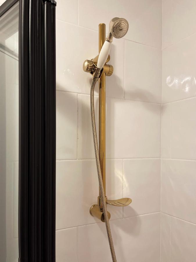 Apartamento Lisa's Place Near Kings Cross - 2 Double Beds, 1 Sofa Bed, Great Location, Ideal For Families Londres