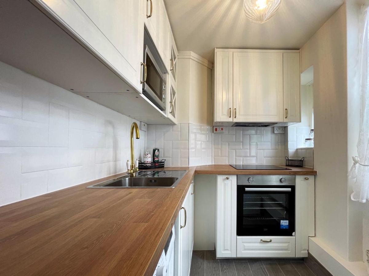 Lisa's Place Near Kings Cross - 2 Double Beds, 1 Sofa Bed, Great Location, Ideal For Families Apartamento