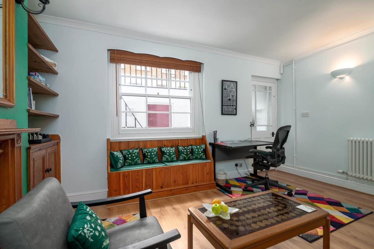 Apartment Fantastic 1 Bedroom With Private Patio London