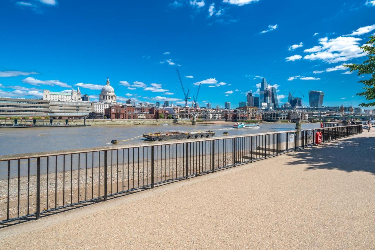 Altido 2-bed Flat W/ Thames View * London