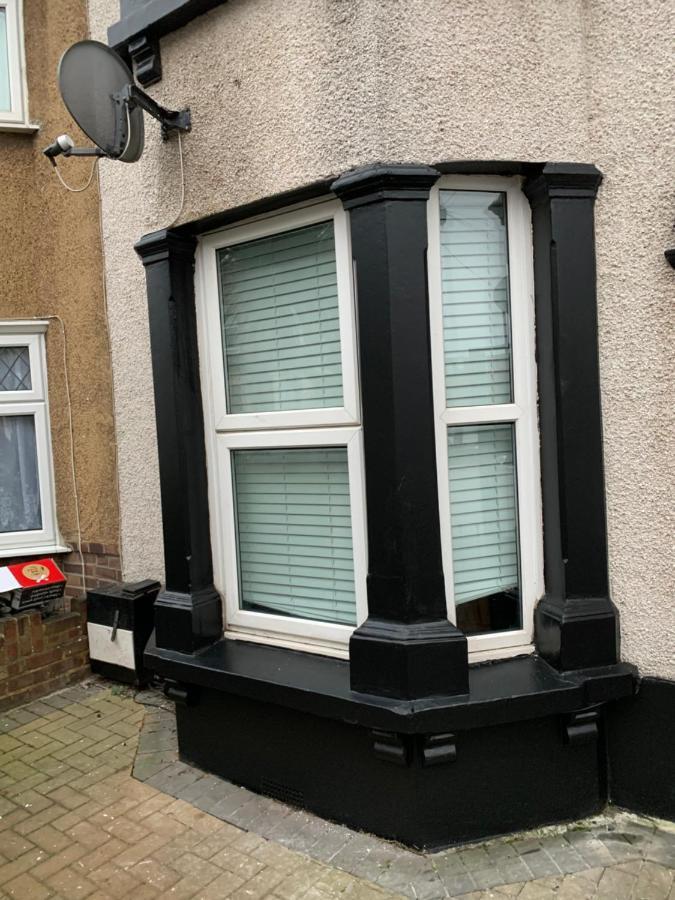 Stratford Cozy Double Homestay