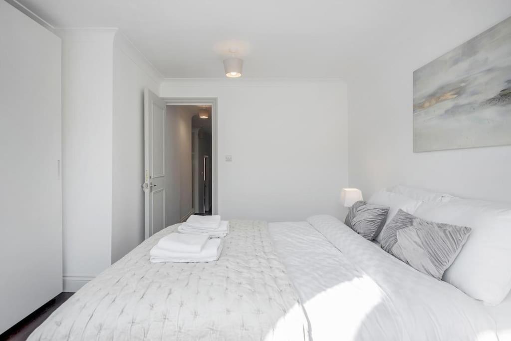 Sir Hans Opposite Harrods With Ac Apartamento *