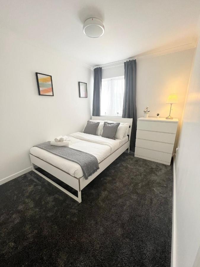 Stunning Flat In Greater Pensión Londres