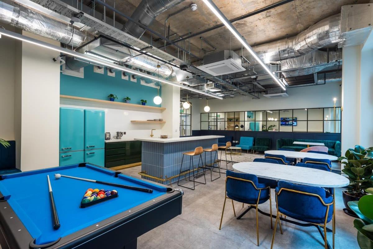 Apartment For Students Only Private Bedrooms With Shared Kitchen At Great Court In London