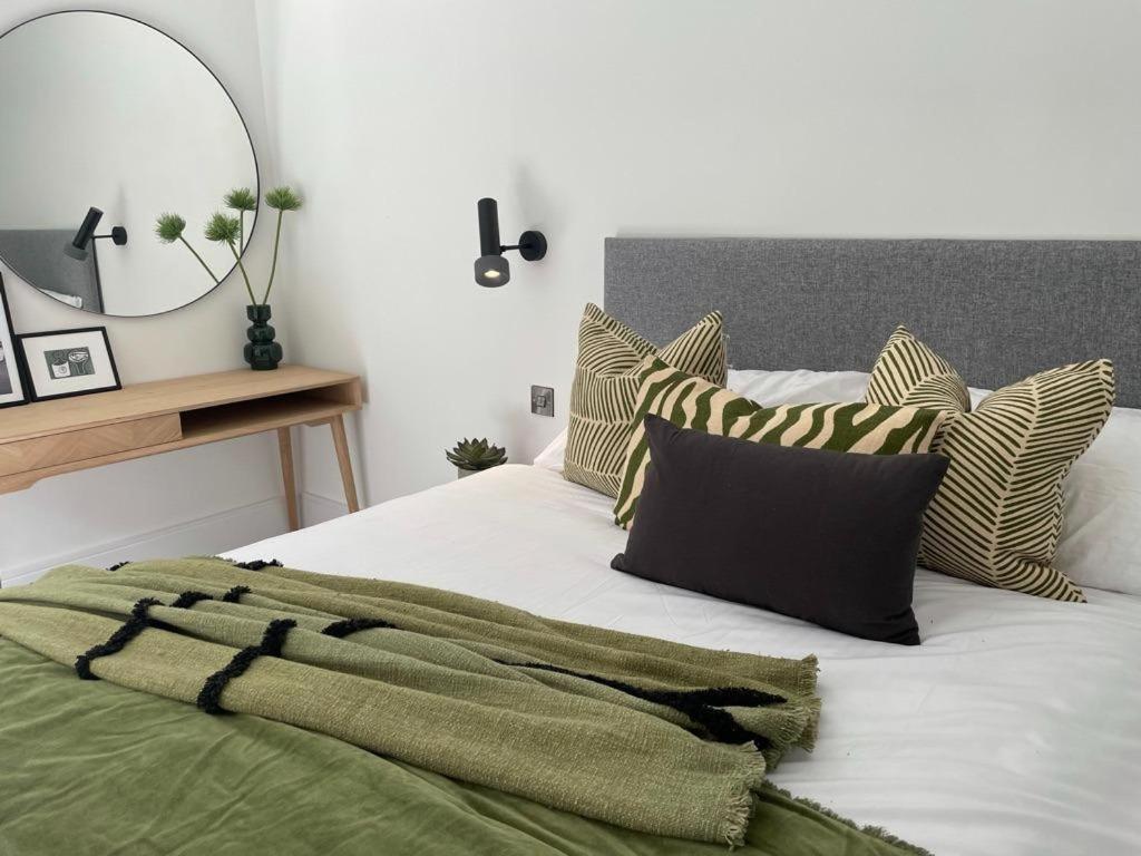 Brand New 3-bedroom In Appartement Londen