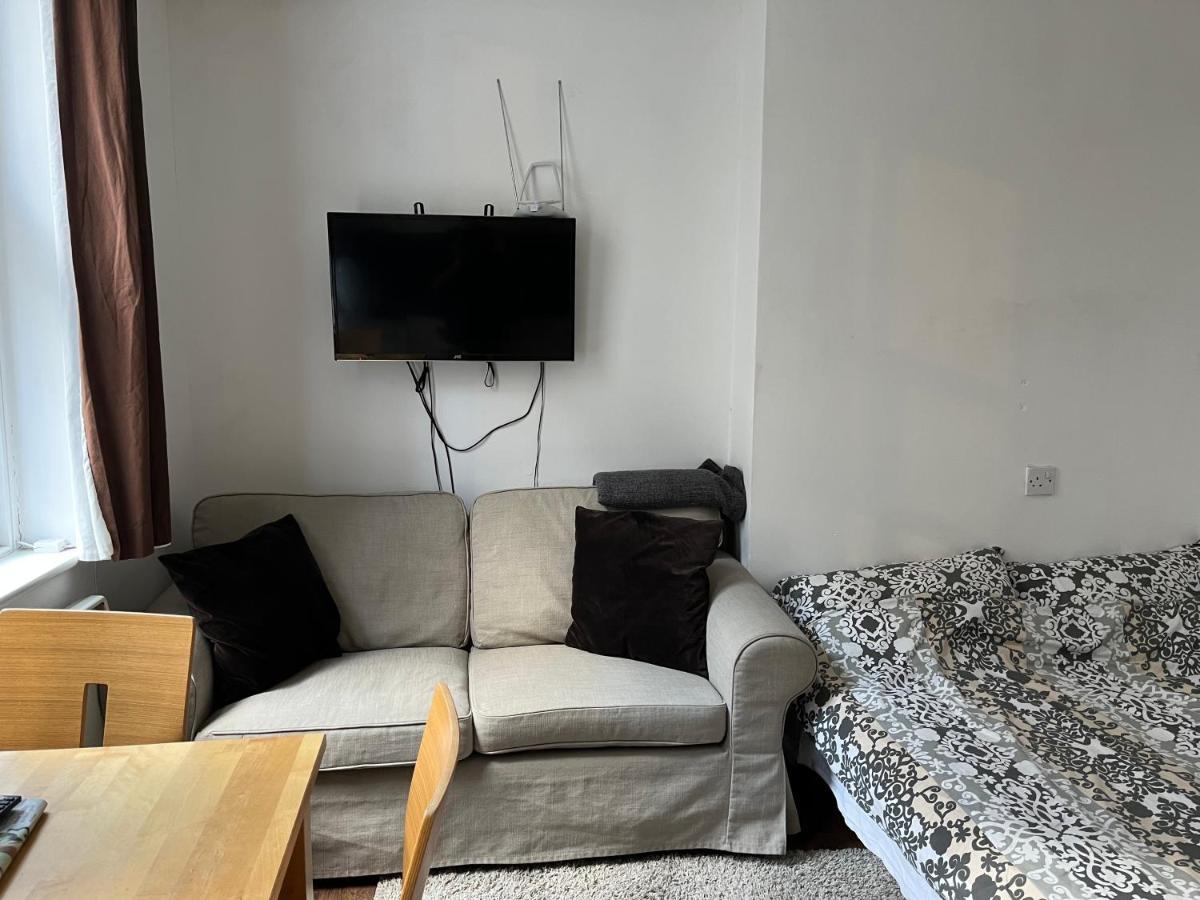 Safran House Apartamento *