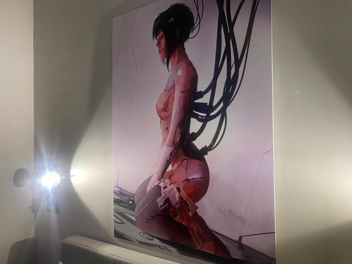 New Luxury Cyberpunk 1bed Studio Serviced Notting Hill Free Wifi & Netflix Location Perfect For Solo & Coupled Guests Apartamento *