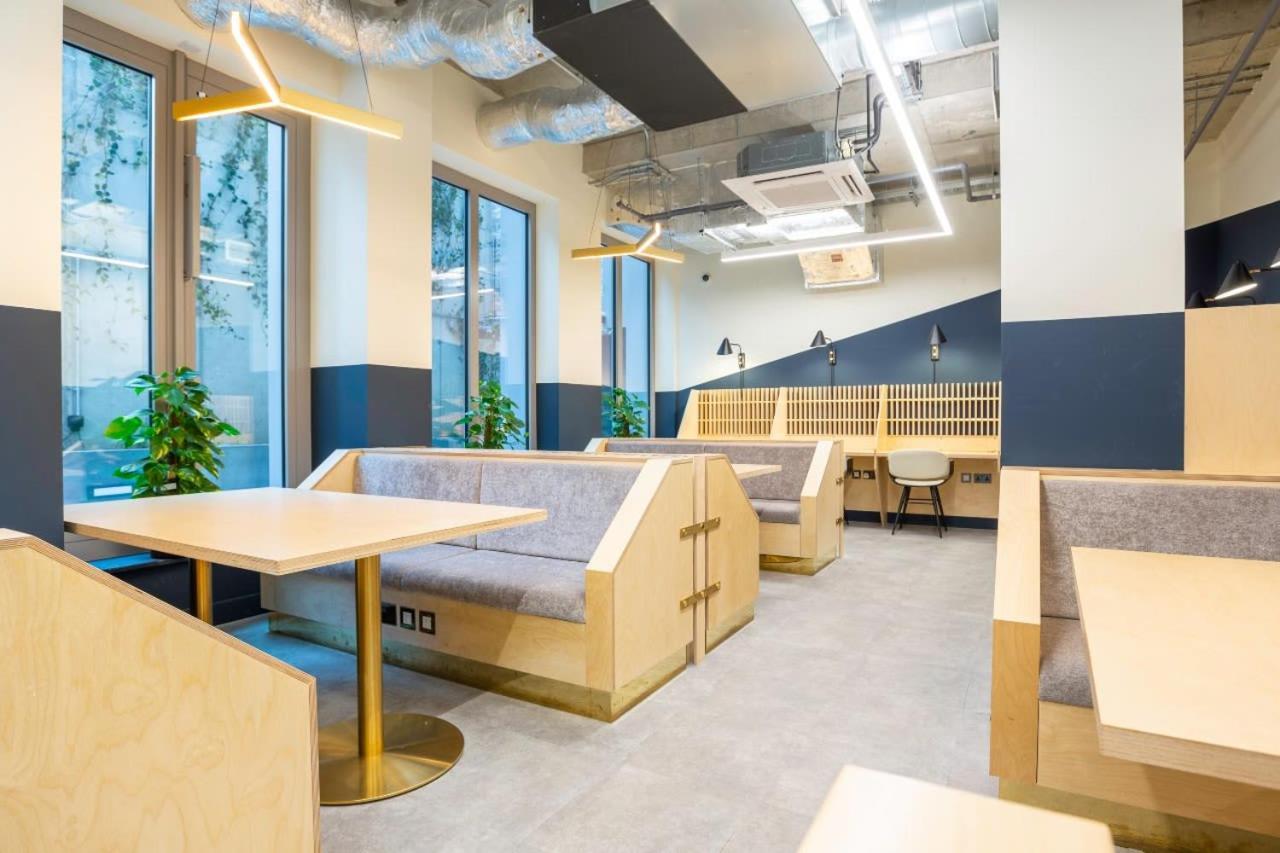 For Students Only Private Bedrooms With Shared Kitchen At Great Court In * London