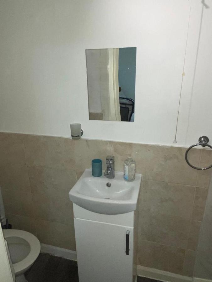 Well Located 2 Bedroom In Kings Cross Londen