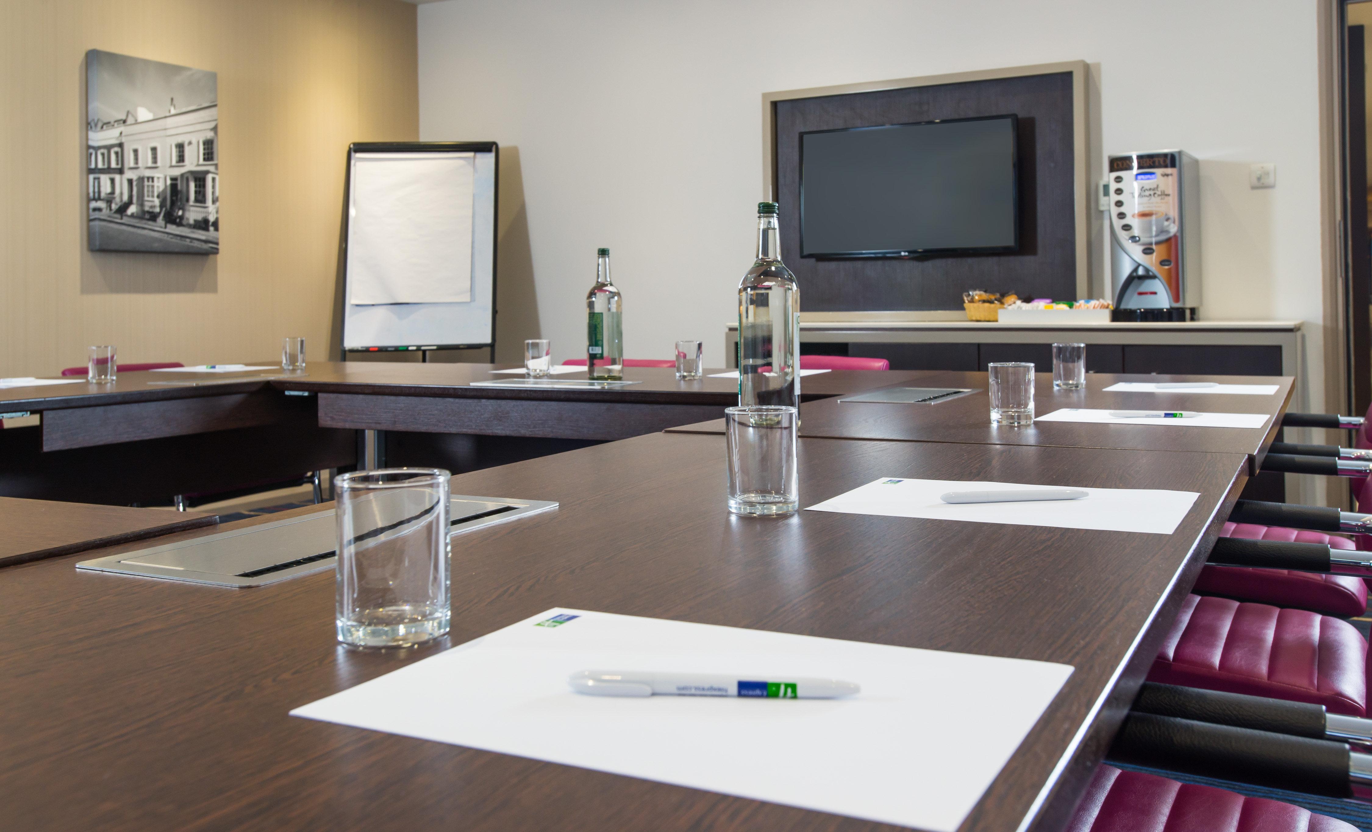 Express - Wandsworth By Ihg Hotel London
