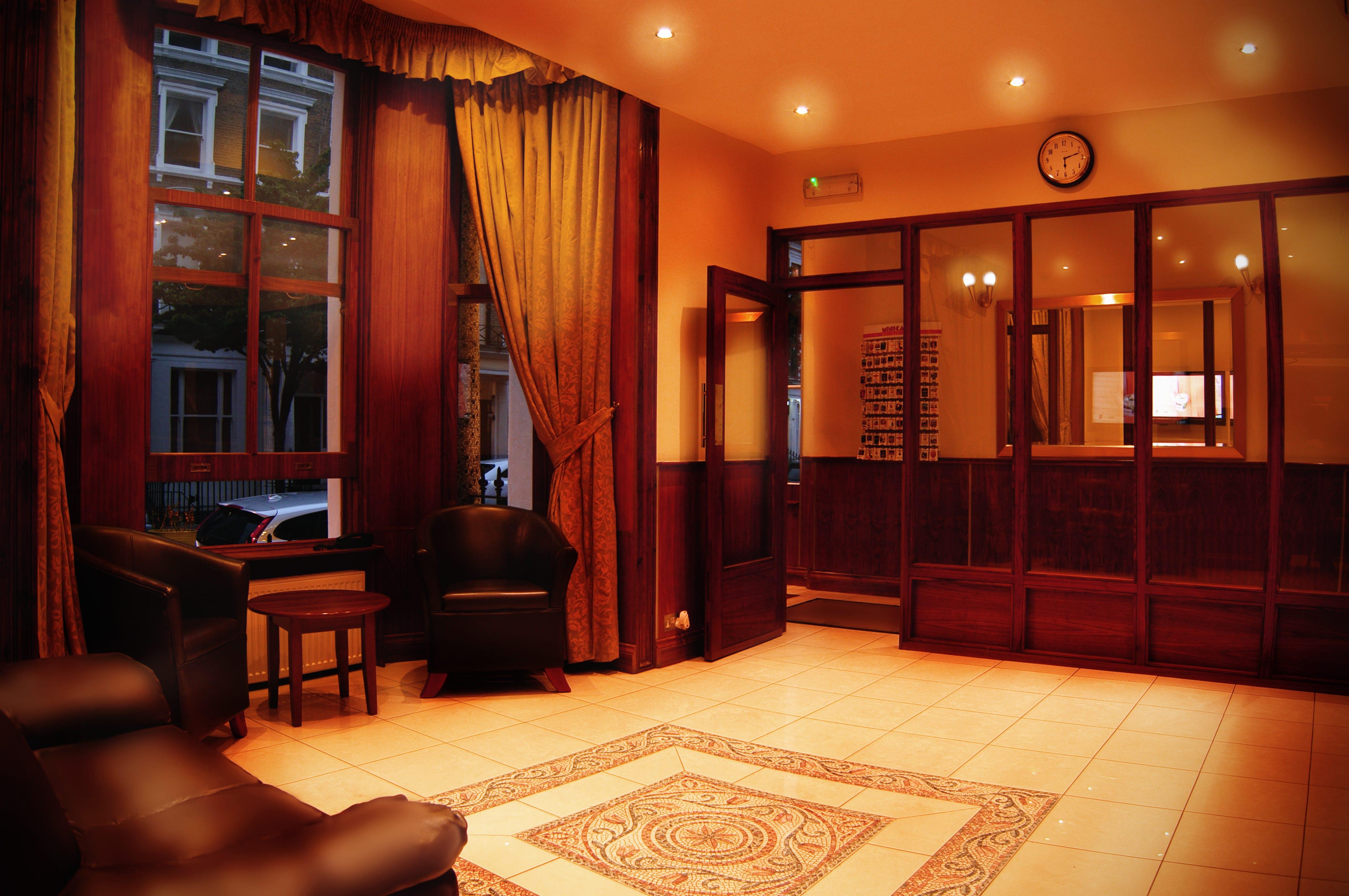 Westbury Hotel
