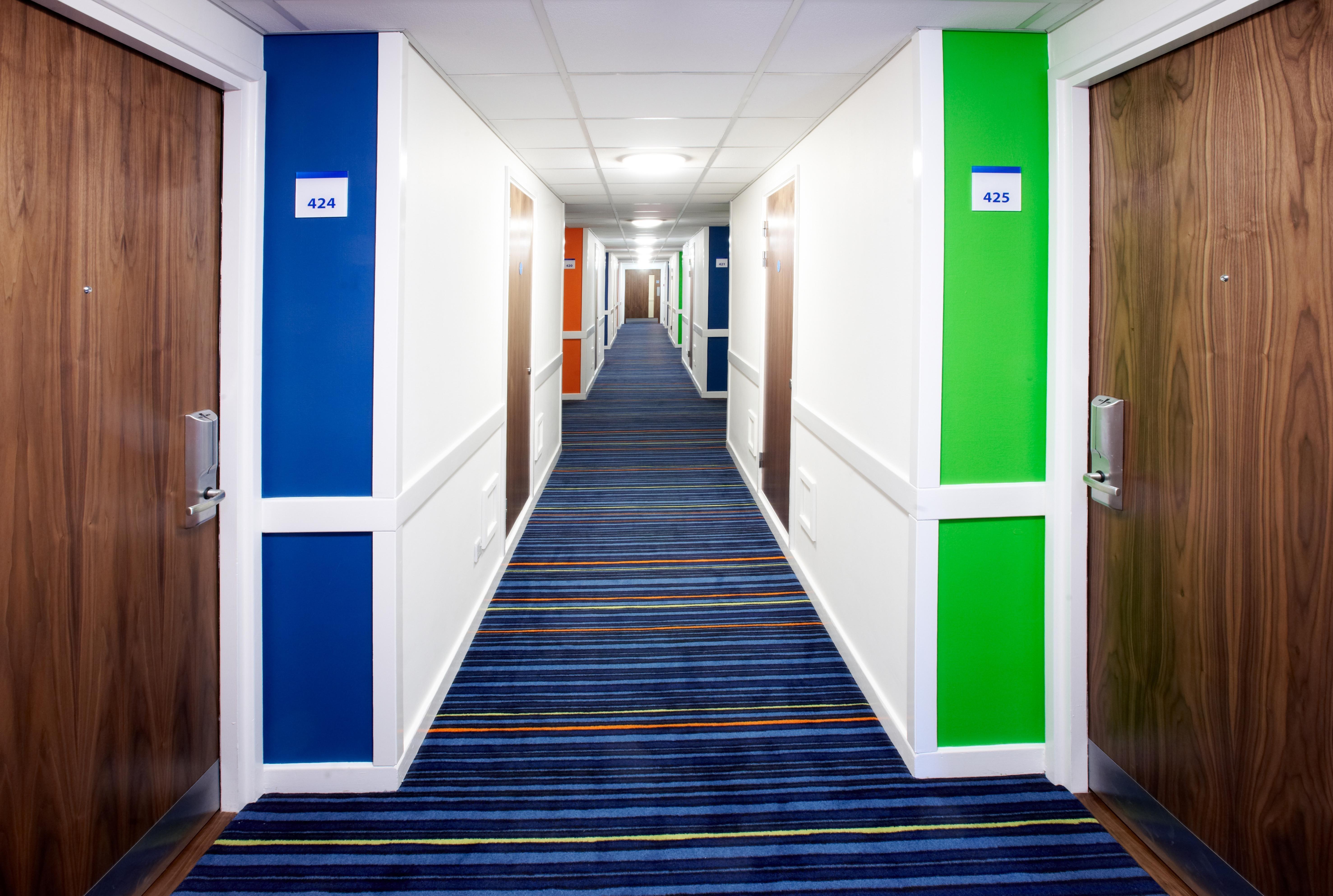 Holiday Express City, An Ihg