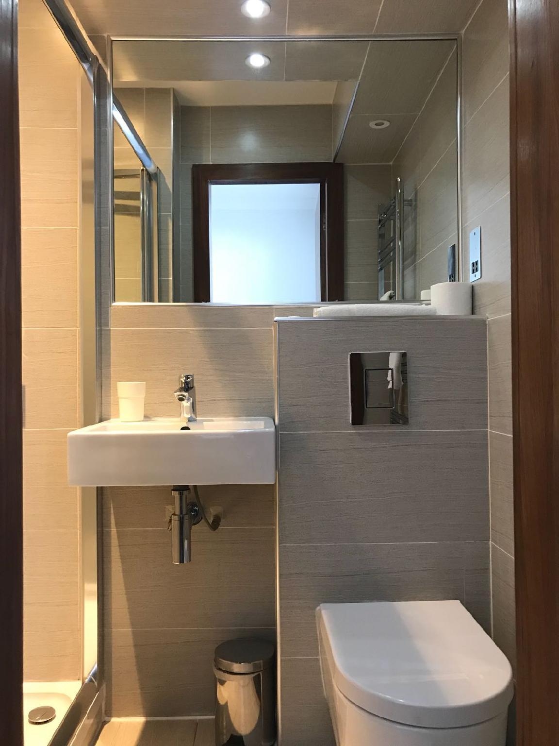 Hotel Lih 2*