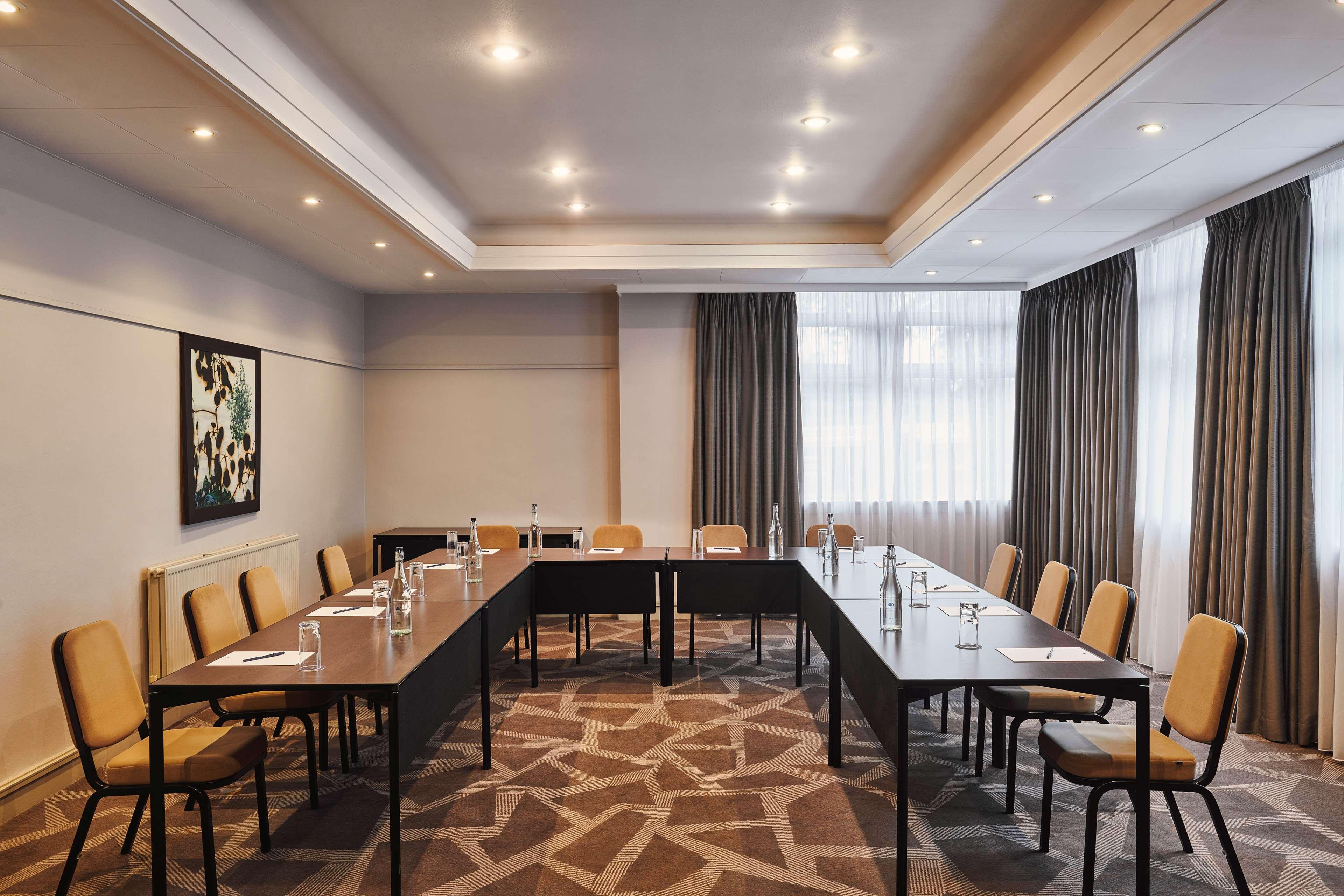 Hotel Doubletree By Hilton Ealing London
