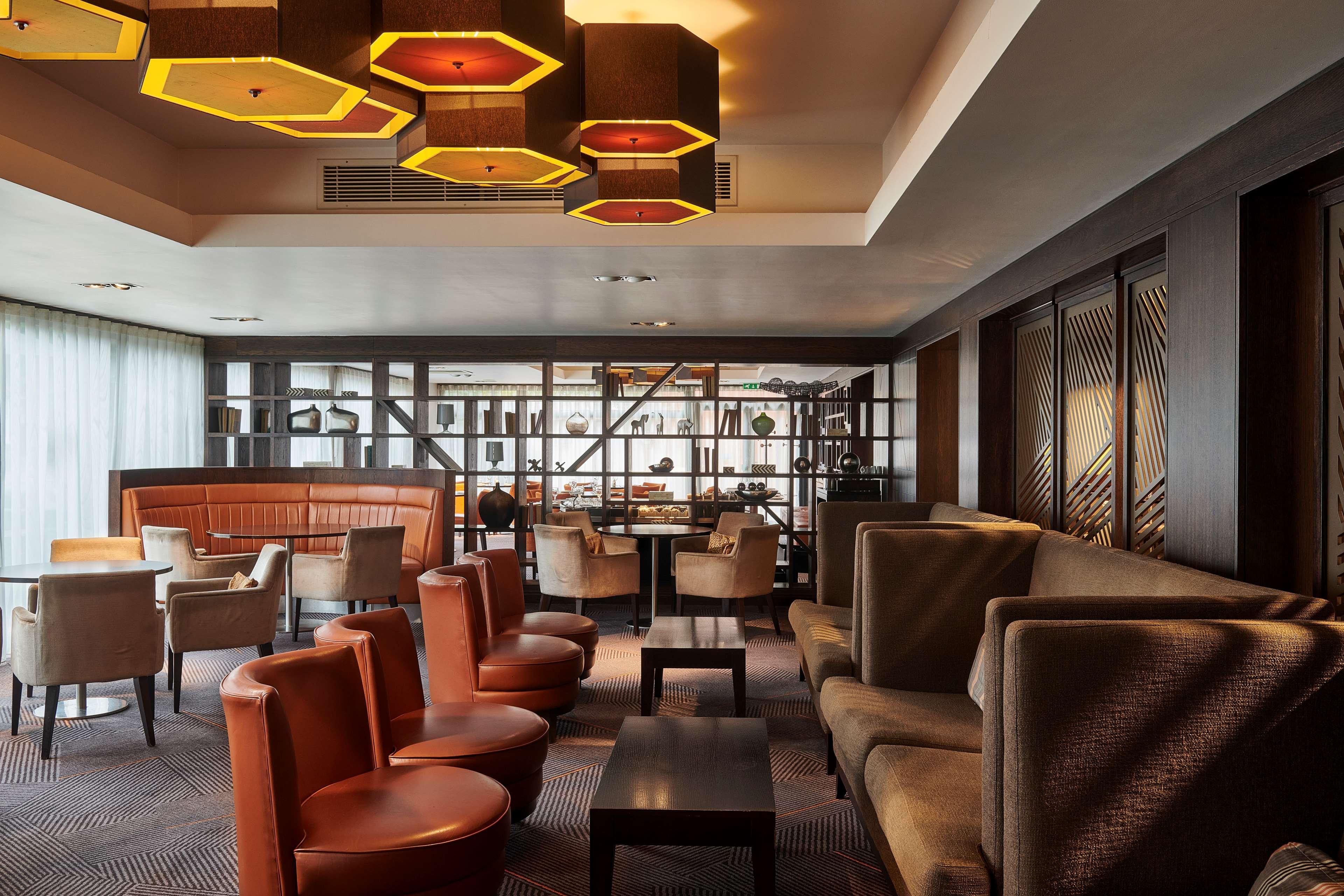 Doubletree By Hilton Ealing Hotel London