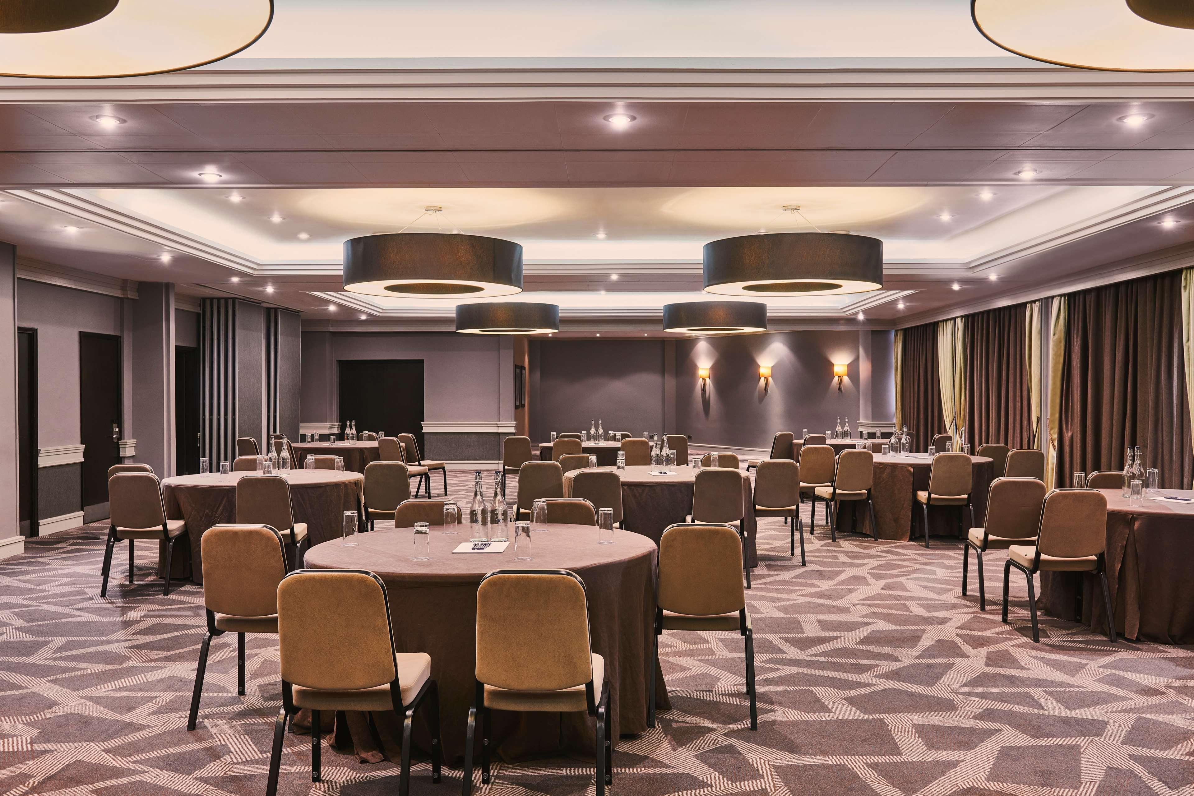 Doubletree By Hilton Ealing 4* London