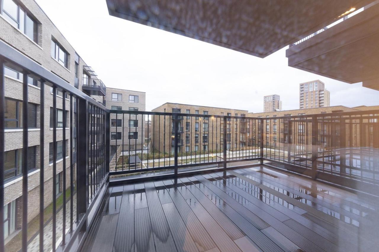 Stylish Family Sized 2 Bedroom Appartement Londres
