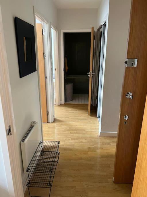 Stunning 2 Bed Flat! Centrally Located In London, Uk! Apartamento
