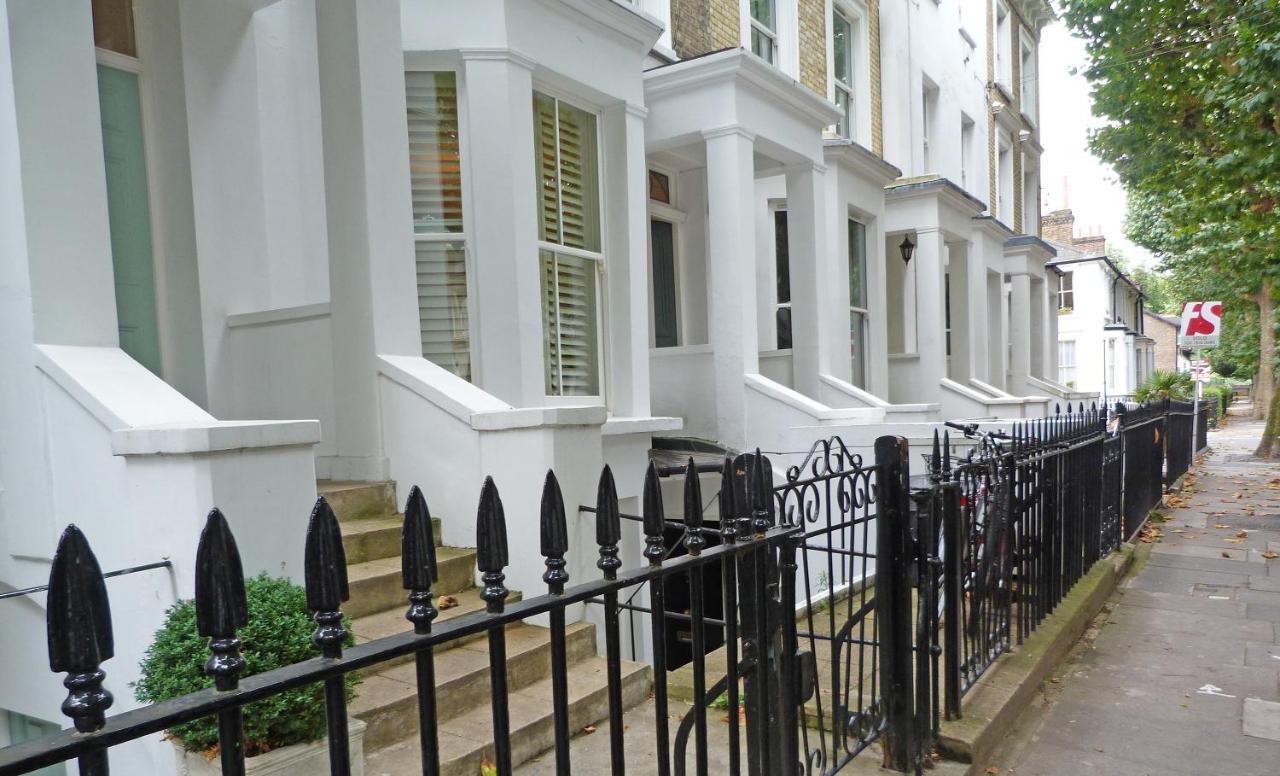Boutique Barclay House Townhouse - West London, Kensington, Chelsea, Fulham Acomodação com café da manhã  *