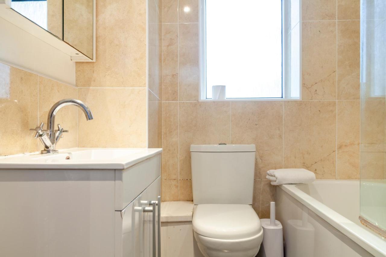 Apartamento 2 Story On The Ground Floor At Clapham North *