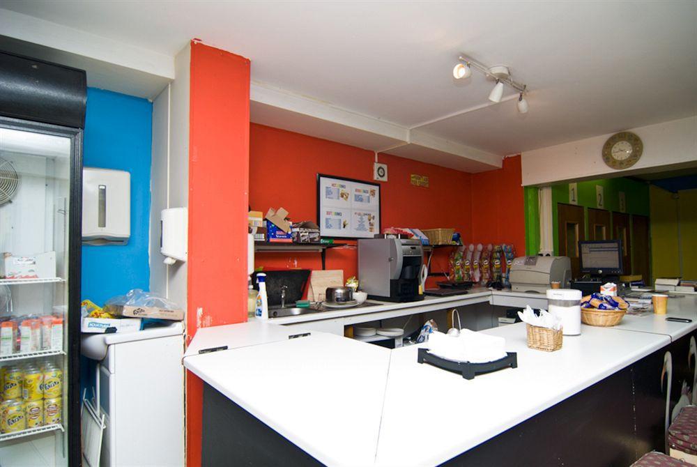 Albergue Kensal Backpackers