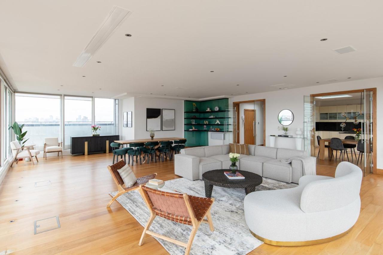 The Canary Wharf Secret - Glamorous 3bdr Flat With Terrace And Parking London