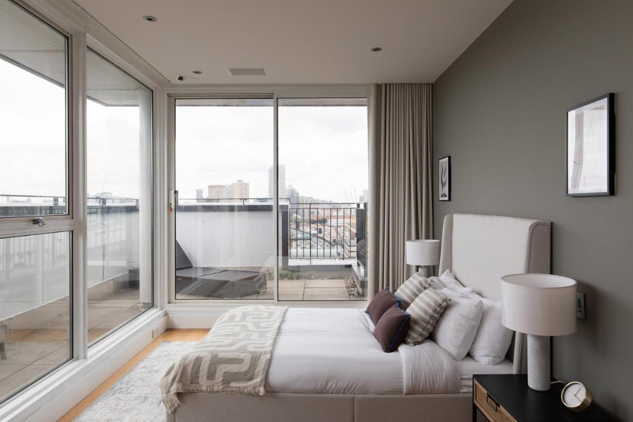 The Canary Wharf Secret - Glamorous 3bdr Flat With Terrace And Parking London