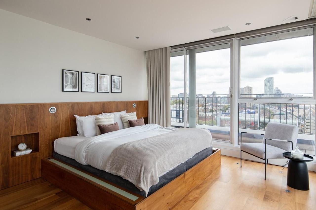 The Canary Wharf Secret - Glamorous 3bdr Flat With Terrace And Parking Apartment *
