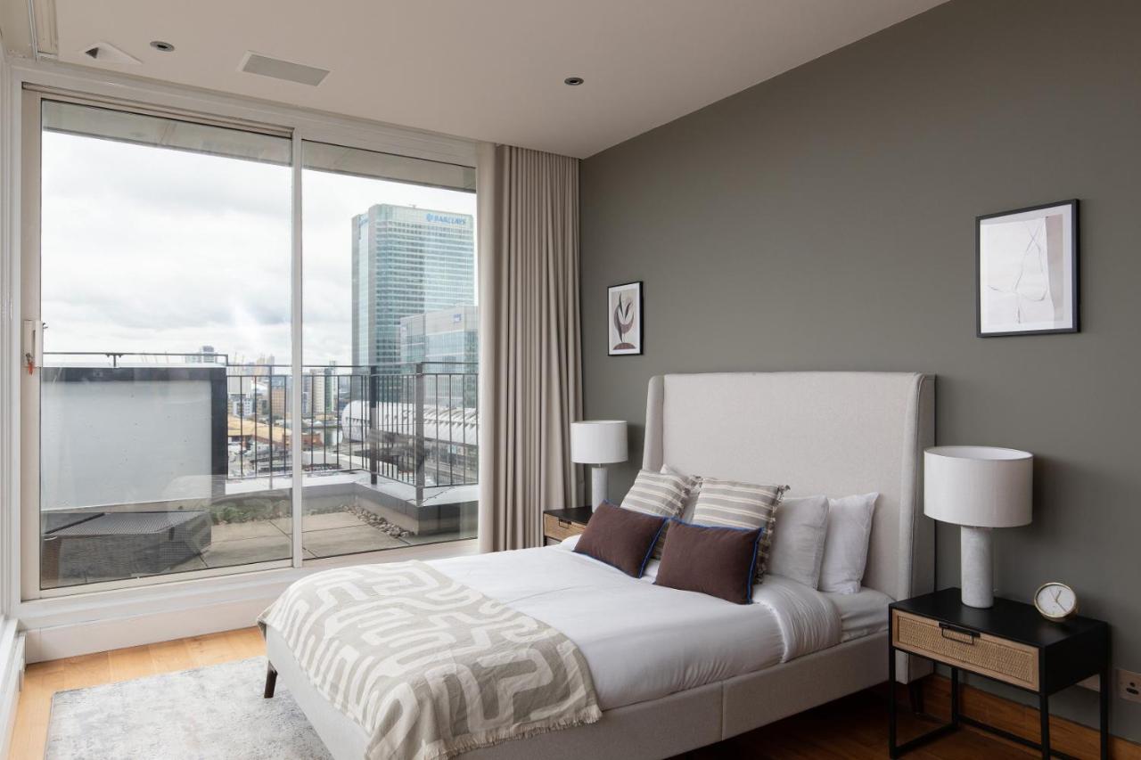 The Canary Wharf Secret - Glamorous 3bdr Flat With Terrace And Parking London