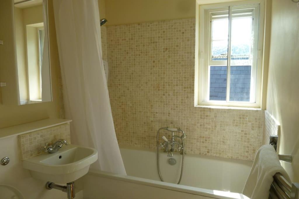 Glorious Royal Greenwich On Your Doorstep Apartment *
