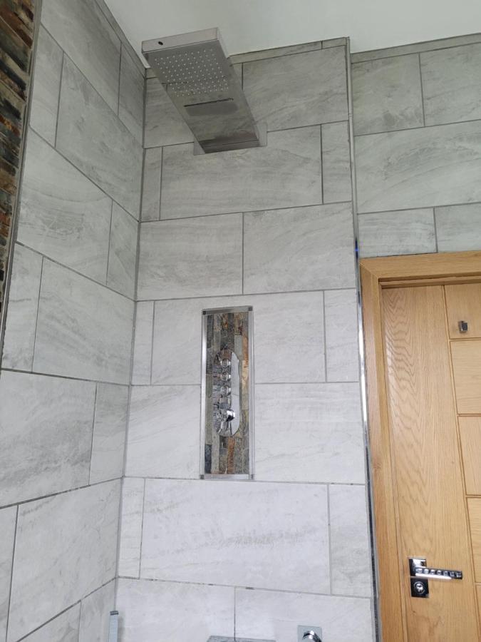 Arsenal And Tottenham Double Bedroom London