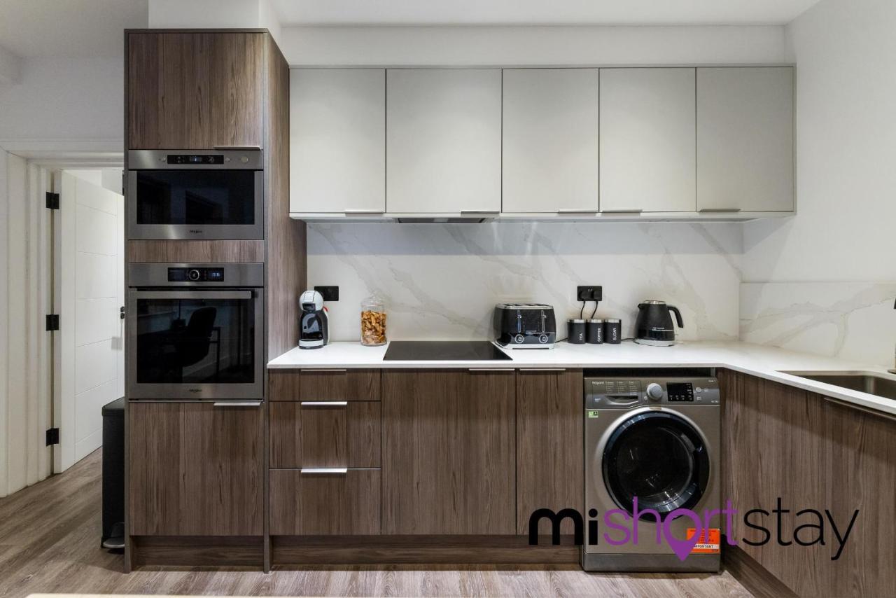 Apartment The Fitzrovia - Private One Bedroom With Own Entrance